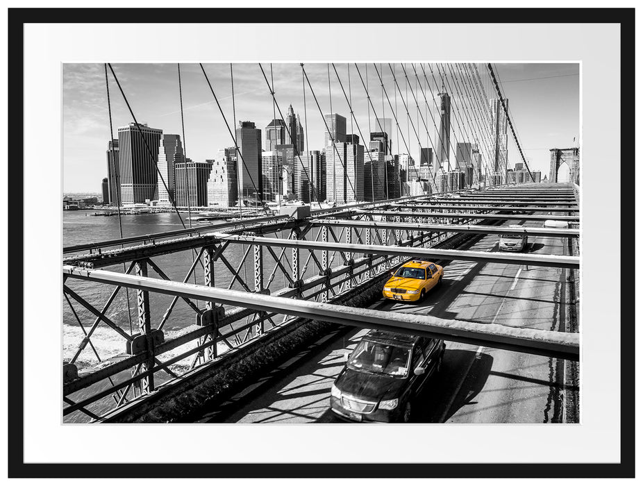 Gelbes Taxi in New York auf Brücke Passepartout 80x60
