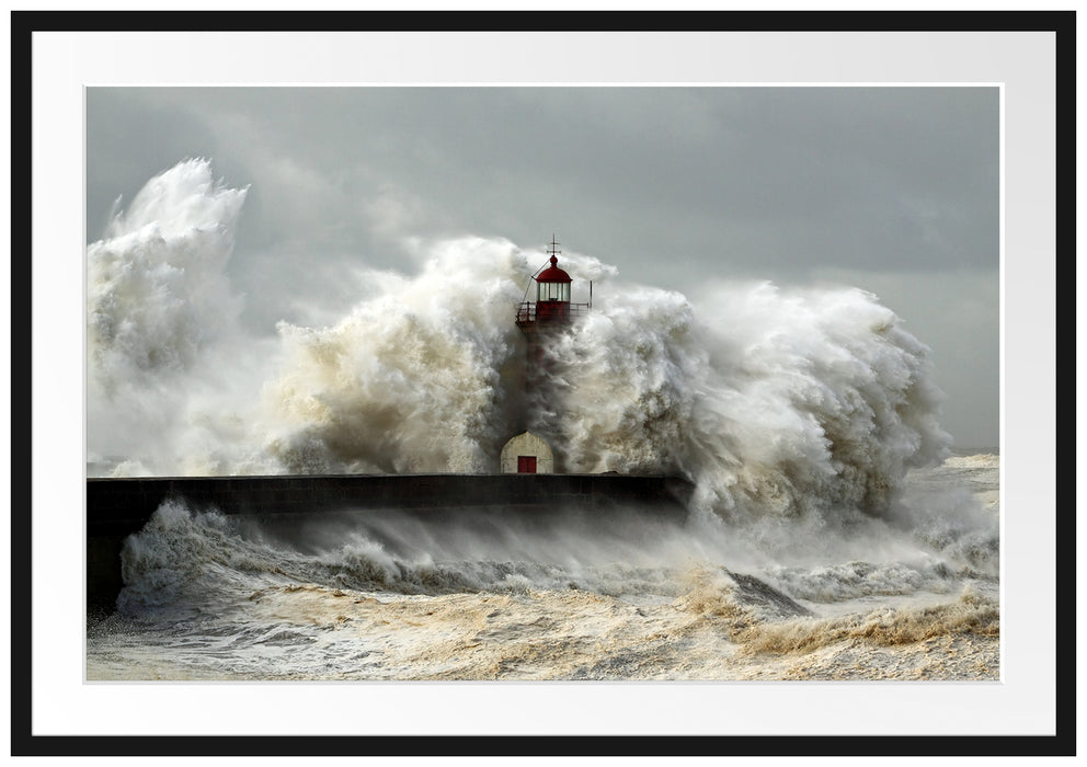 Pixxprint Leuchtturm im Sturm, im Galerie-Passepartout Bilderrahmen