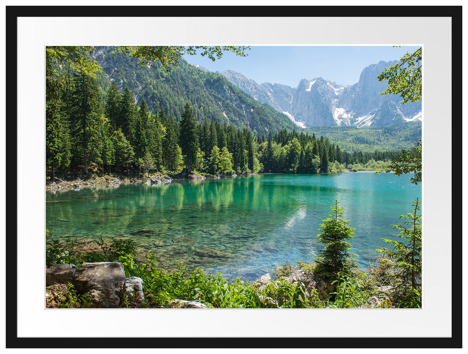 Wunderschöner See im Wald Passepartout 80x60
