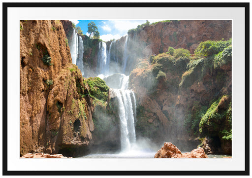 Spektakulärer Wasserfall Passepartout 100x70
