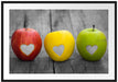Herzäpfel auf Holztisch Passepartout 100x70