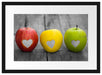 Herzäpfel auf Holztisch Passepartout 55x40