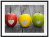Herzäpfel auf Holztisch Passepartout 80x60