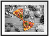 Pizza auf Holztisch Passepartout 80x60