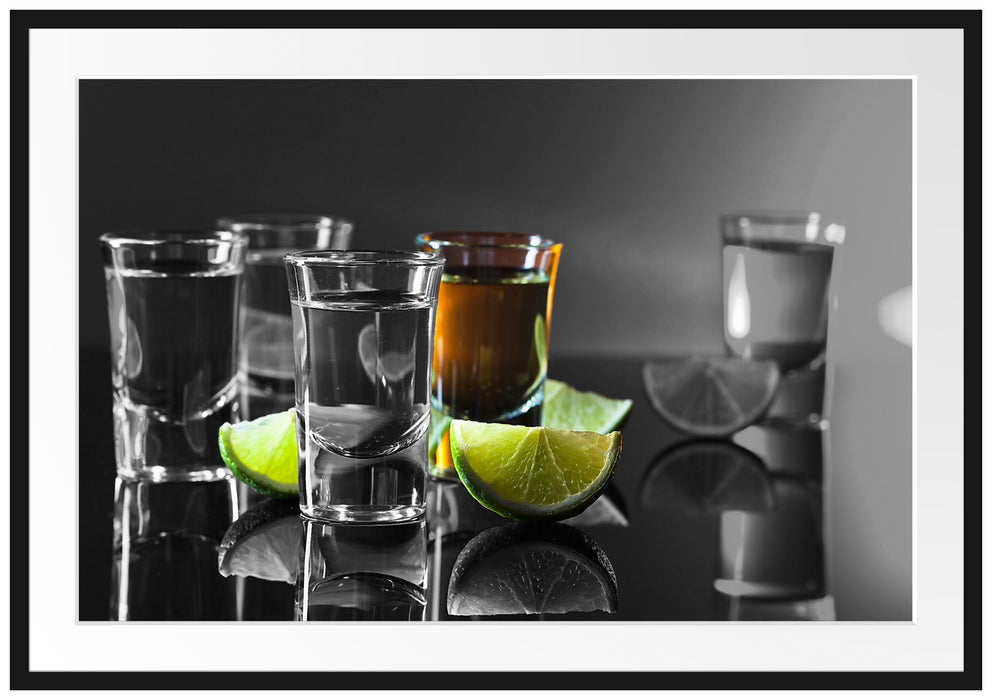 Pixxprint Tequila Shots mit Limetten, im Galerie-Passepartout Bilderrahmen