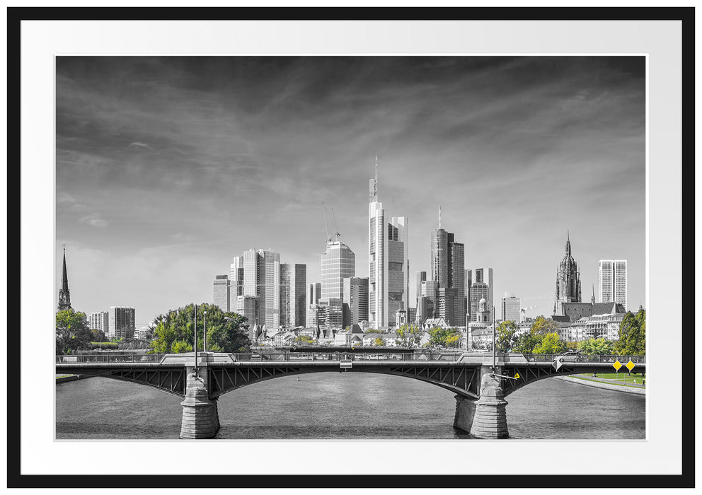 Pixxprint Skyline von Frankfurt am Main, im Galerie-Passepartout Bilderrahmen