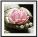 Lotus auf der Hand eines Buddhas Passepartout Quadratisch 70x70
