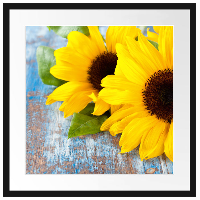 Sonnenblumen auf Holztisch Passepartout Quadratisch 55x55