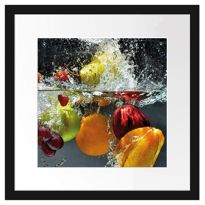 Früchte fallen ins Wasser Passepartout Quadratisch 40x40