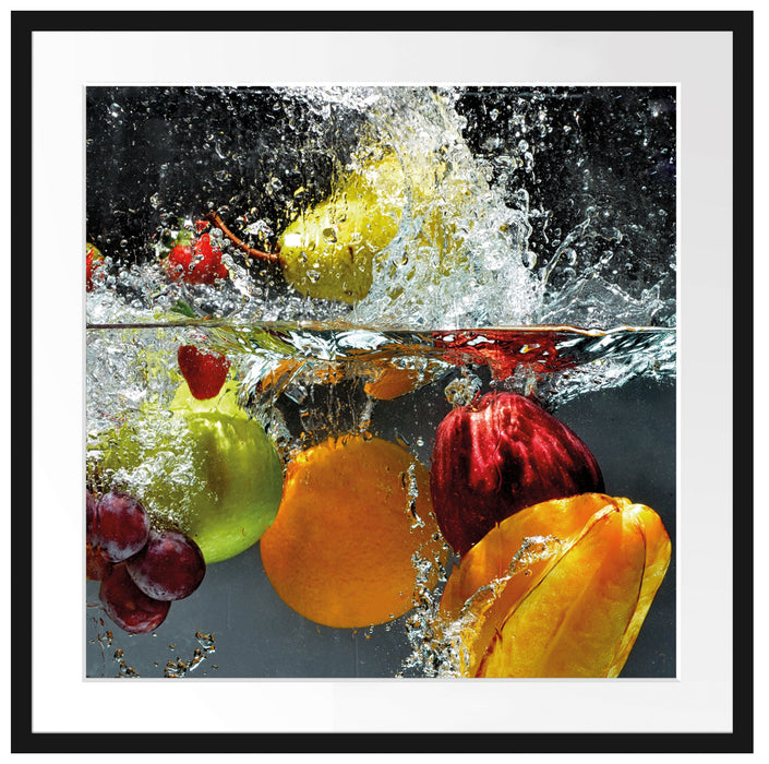 Früchte fallen ins Wasser Passepartout Quadratisch 70x70