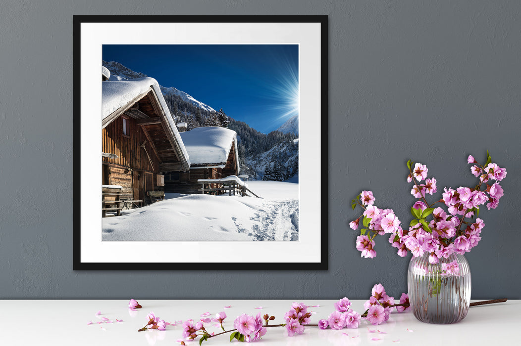 Verschneite Alpenhütte Quadratisch Passepartout Dekovorschlag