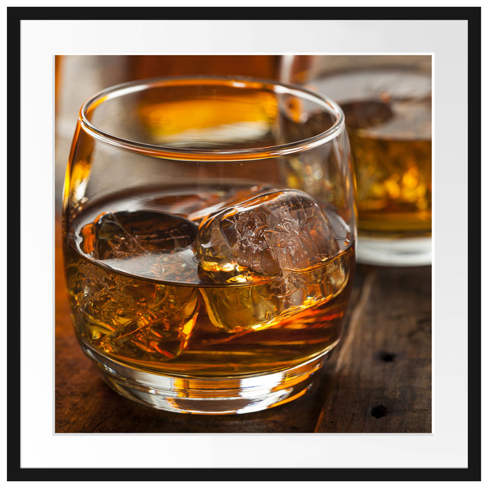 Goldgelber Whiskey Passepartout Quadratisch 70x70