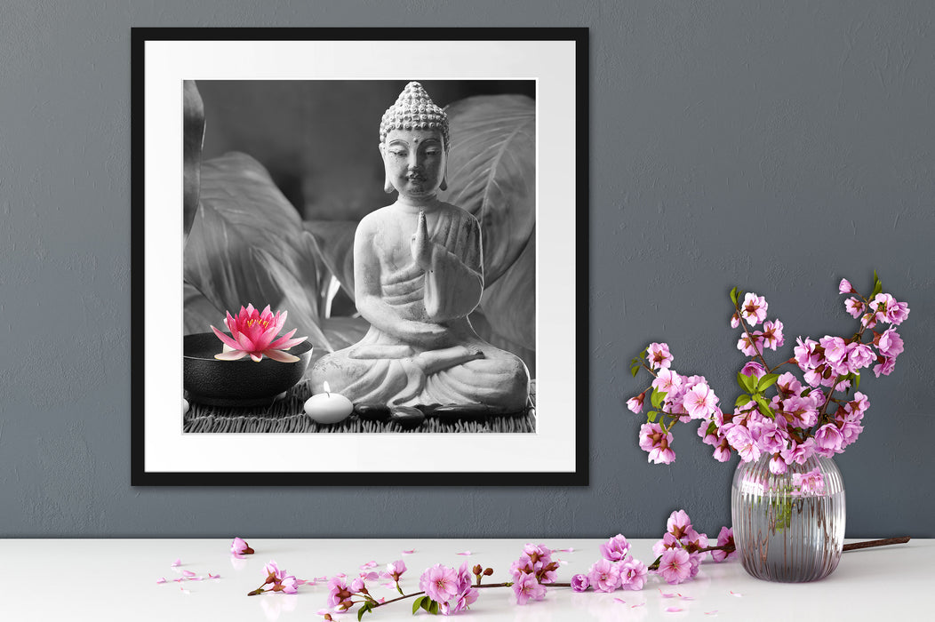 Buddha mit Seerose Quadratisch Passepartout Dekovorschlag