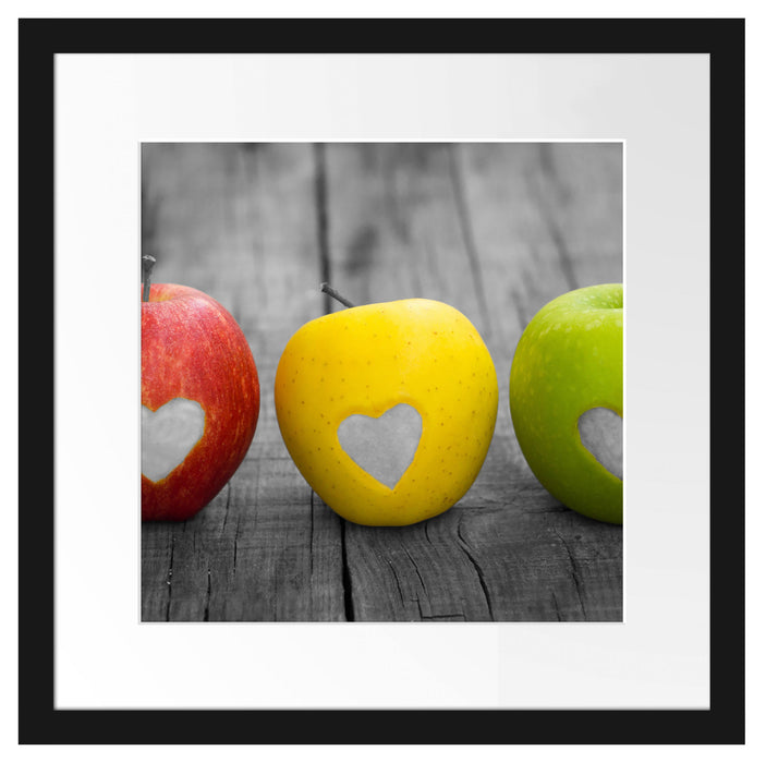 Herzäpfel auf Holztisch Passepartout Quadratisch 40x40