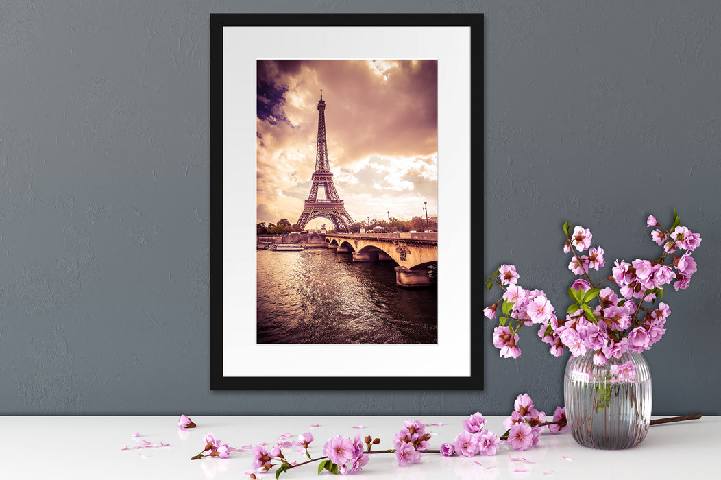 Eiffelturm in Paris Passepartout Wohnzimmer