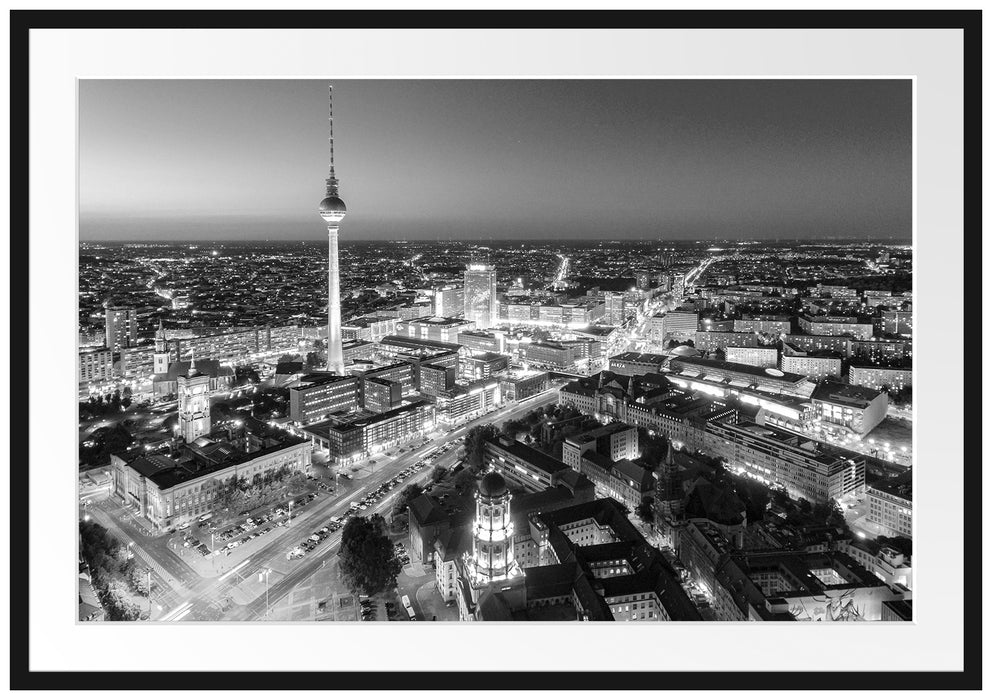 Pixxprint Berlin City Panorama Kunst B&W, im Galerie-Passepartout Bilderrahmen