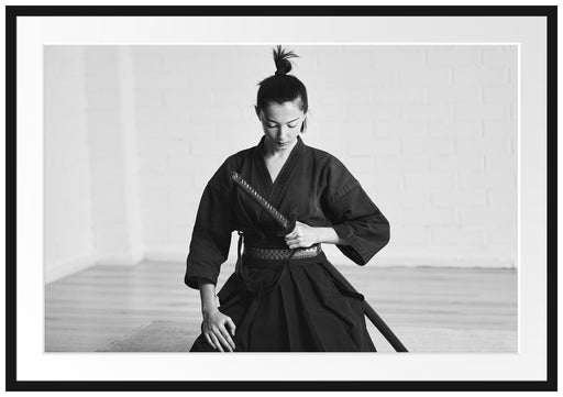 stolze Samurai-Kriegerin Kunst B&W Passepartout 100x70