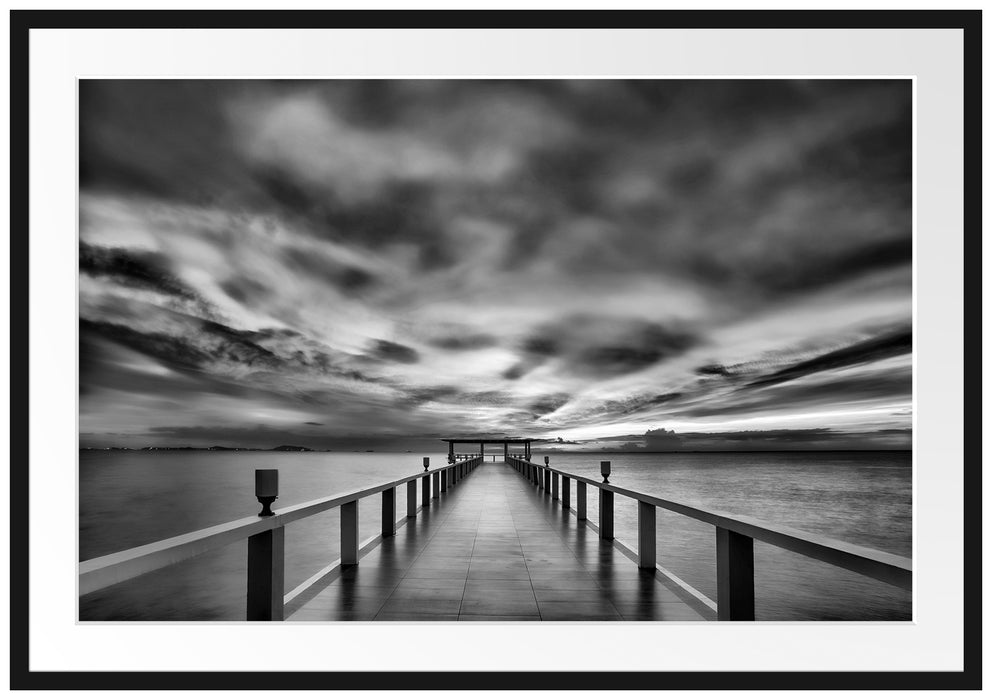 Pixxprint Steg ins Meer, im Galerie-Passepartout Bilderrahmen