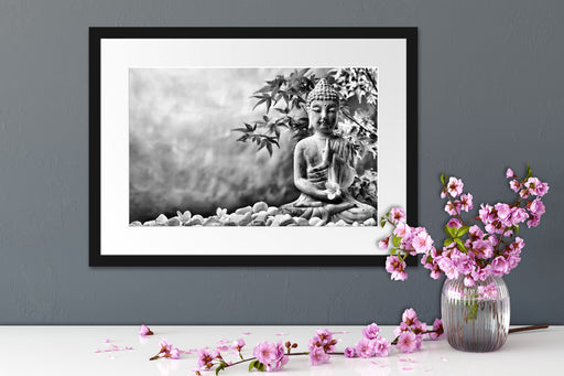 Buddha auf Steinen mit Monoi Blüte Passepartout Wohnzimmer