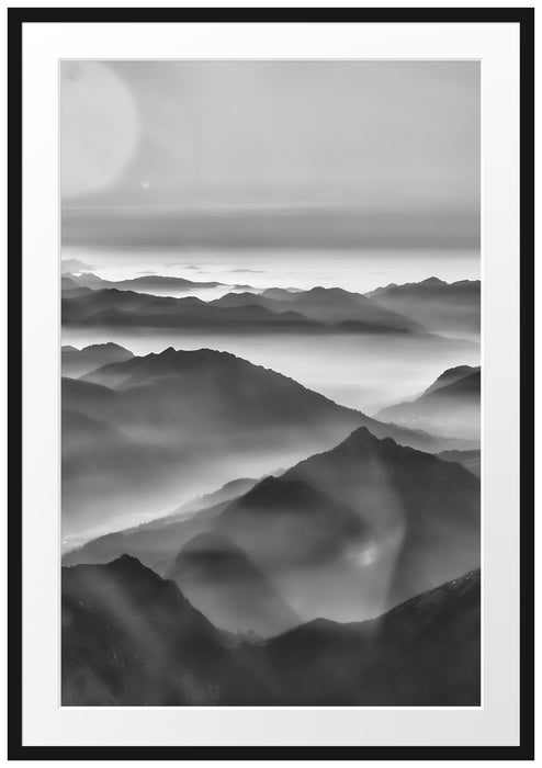 Pixxprint Wunderschöne Alpenberge, im Galerie-Passepartout Bilderrahmen