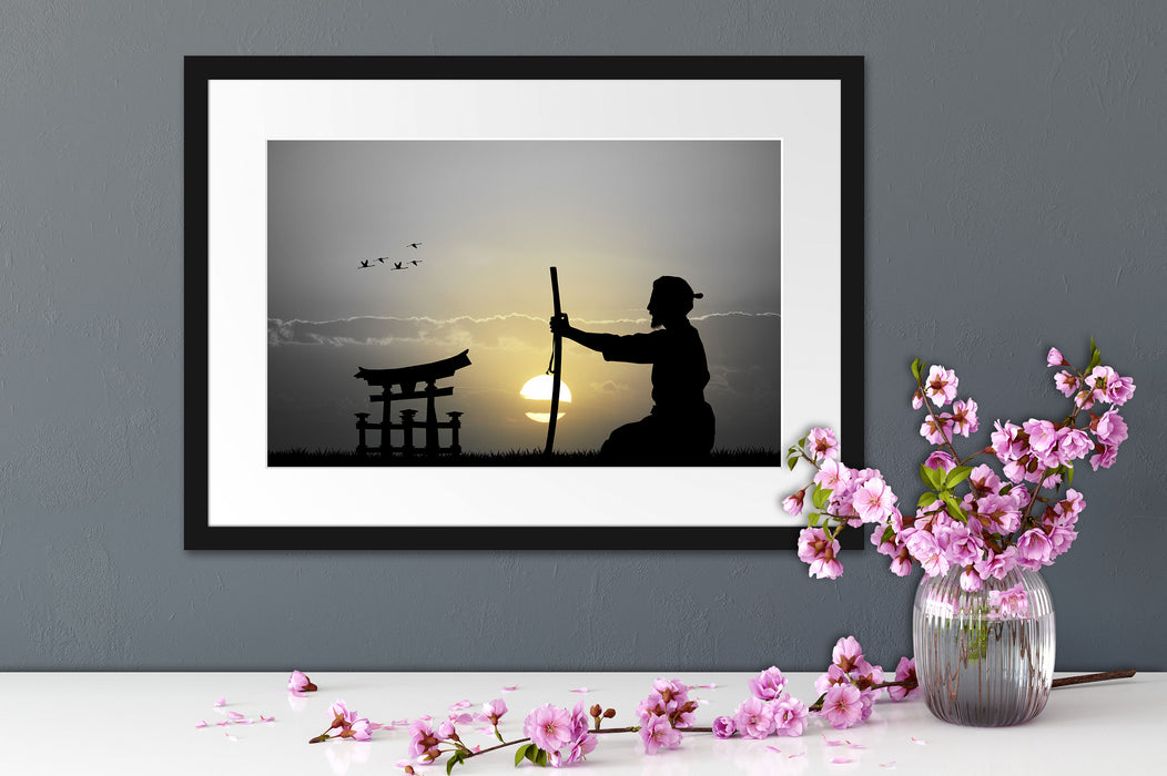 Samurai-Meister vor Horizont Passepartout Wohnzimmer