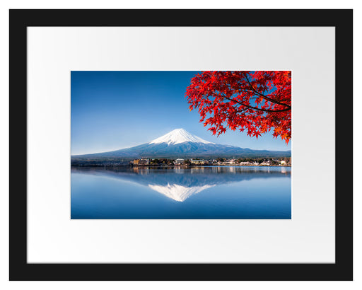 Berg Fujiyama mit herbstlich rotem Baum Passepartout Rechteckig 30