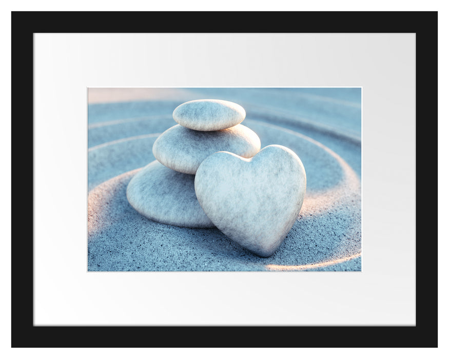 Pixxprint Steinturm mit Herz in Sandwellen, im Galerie-Passepartout Bilderrahmen
