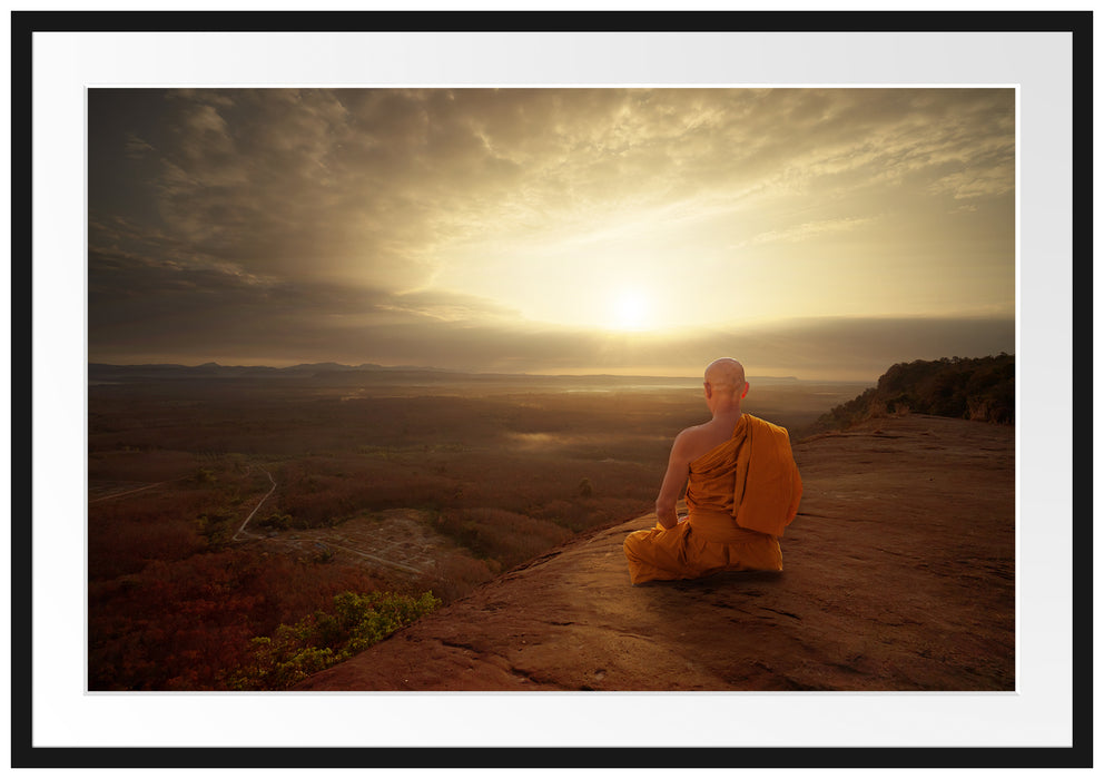 Mönch meditiert auf Felsvorsprung Passepartout Rechteckig 100