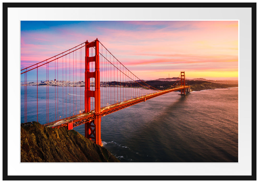 Golden Gate Bridge bei Sonnenuntergang Passepartout Rechteckig 100