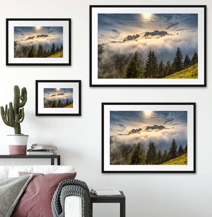 Aufsteigende Wolken in den Dolomiten Passepartout Wohnzimmer Rechteckig