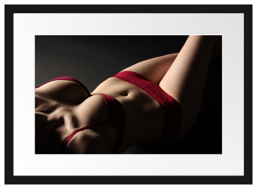 Frauenkörper in sexy roter Unterwäsche Passepartout Rechteckig 40