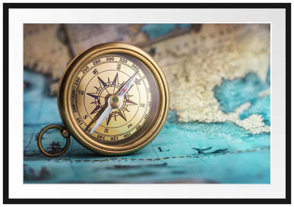 Alter Kompass auf Weltkarte Passepartout Rechteckig 100