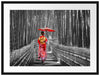 Frau im janapischen Kimono im Bambuswald B&W Detail Passepartout Rechteckig 80