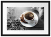 Tasse Kaffee mit Bohnen und Croissant B&W Detail Passepartout Rechteckig 40