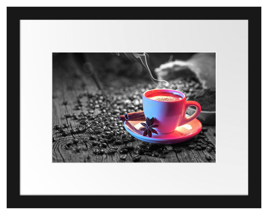 Pixxprint Kaffeetasse mit Bohnen auf Holztisch B&W Detail, im Galerie-Passepartout Bilderrahmen
