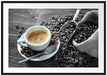 Espressotasse mit Kaffeebohnen B&W Detail Passepartout Rechteckig 100