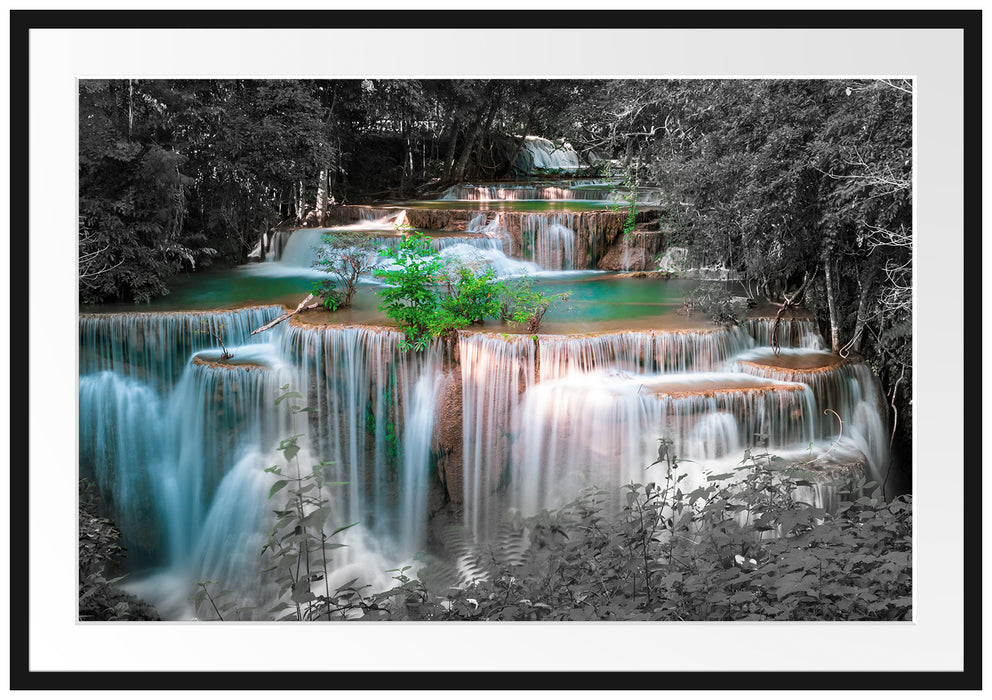 Türkise Wasserfälle in Thailand B&W Detail Passepartout Rechteckig 100