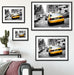 Gelbe Taxis am Times Square in New York B&W Detail Passepartout Wohnzimmer Rechteckig