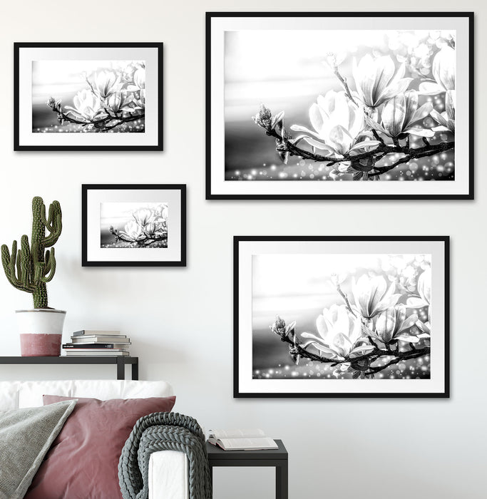 Wunderschöne Magnolien Nahaufnahme, Monochrome Passepartout Wohnzimmer Rechteckig
