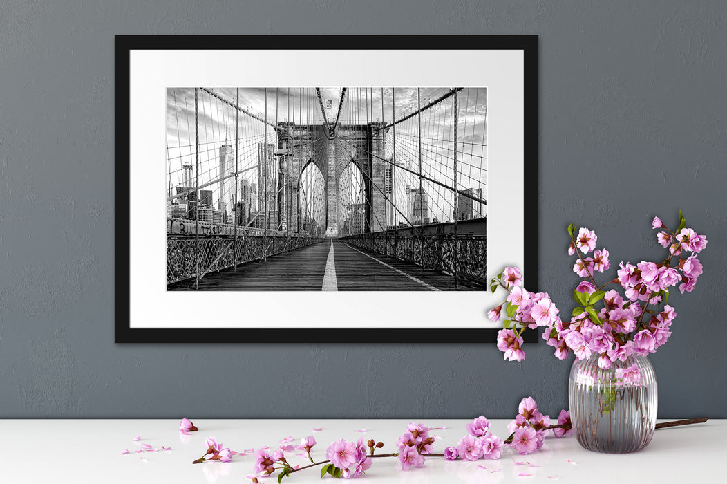 Leere Brooklyn Bridge in New York City, Monochrome Passepartout Detail Rechteckig