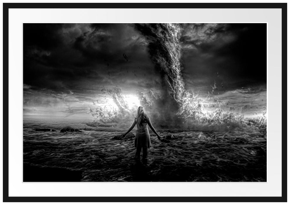 Frau am Strand vor düsterem Tornado, Monochrome Passepartout Rechteckig 100