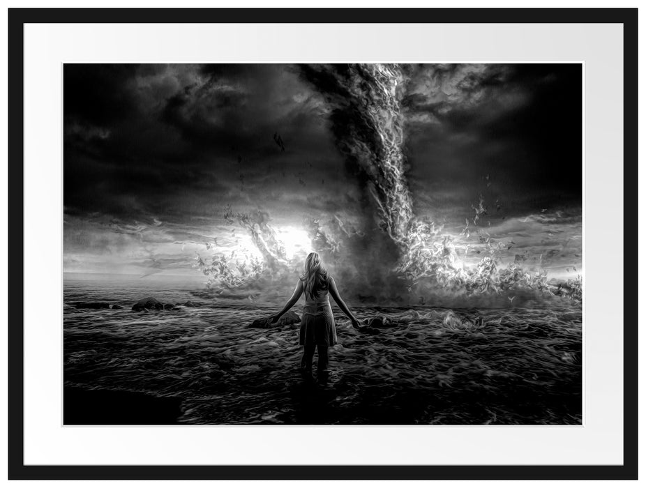 Frau am Strand vor düsterem Tornado, Monochrome Passepartout Rechteckig 80