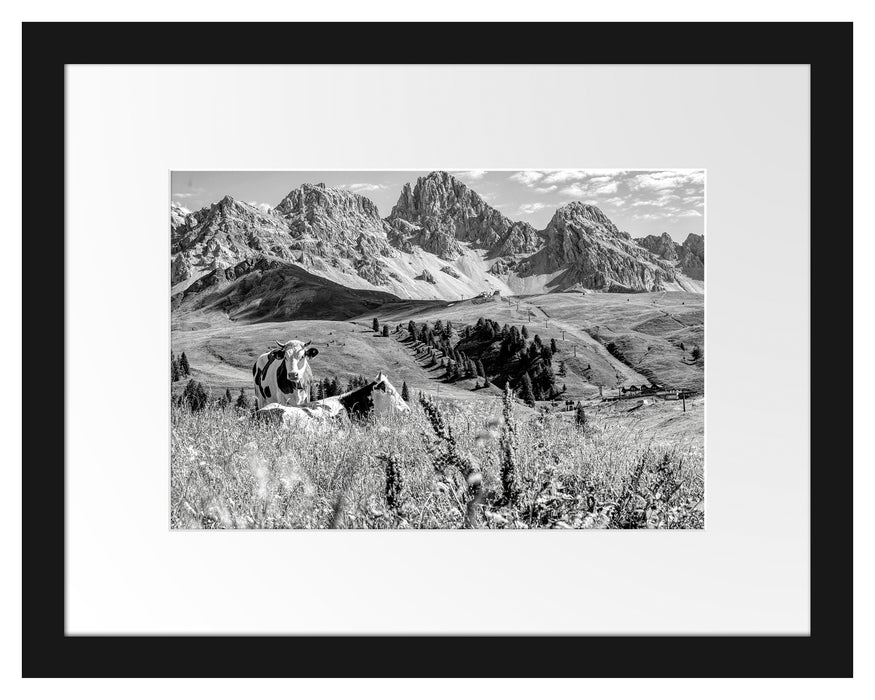 Pixxprint Alpenszene mit Kühen auf grüner Wiese, Monochrome, im Galerie-Passepartout Bilderrahmen