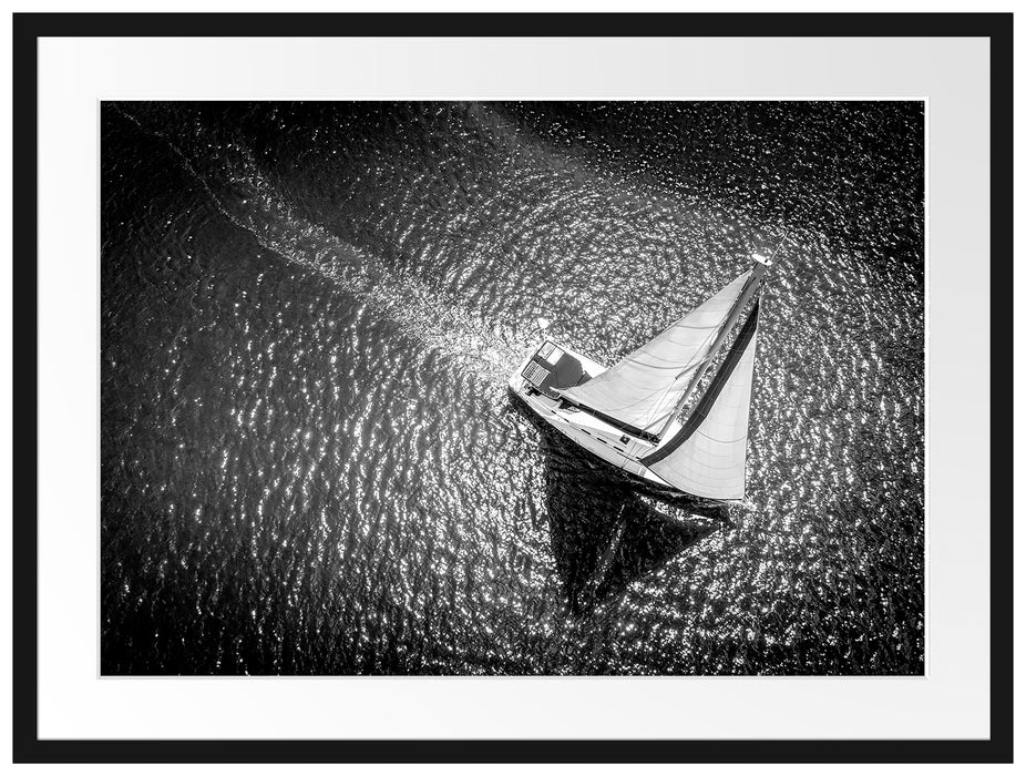 Einsames Segelboot auf dem Meer, Monochrome Passepartout Rechteckig 80