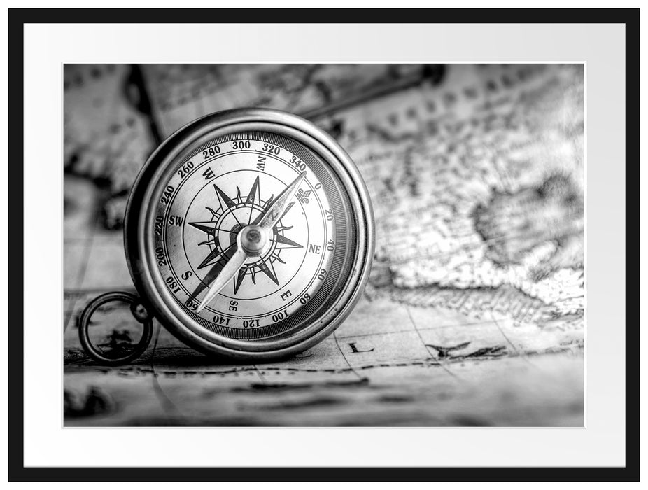 Alter Kompass auf Weltkarte, Monochrome Passepartout Rechteckig 80