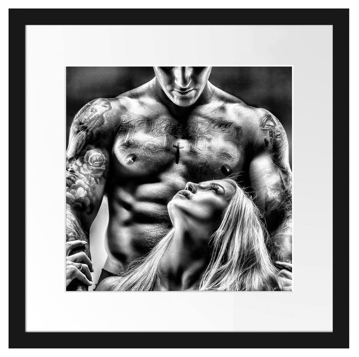 Sexy Frau mit tätowiertem Mann Passepartout Quadratisch 40x40