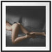 Wunderschöne Frau mit sexy Po Passepartout Quadratisch 70x70