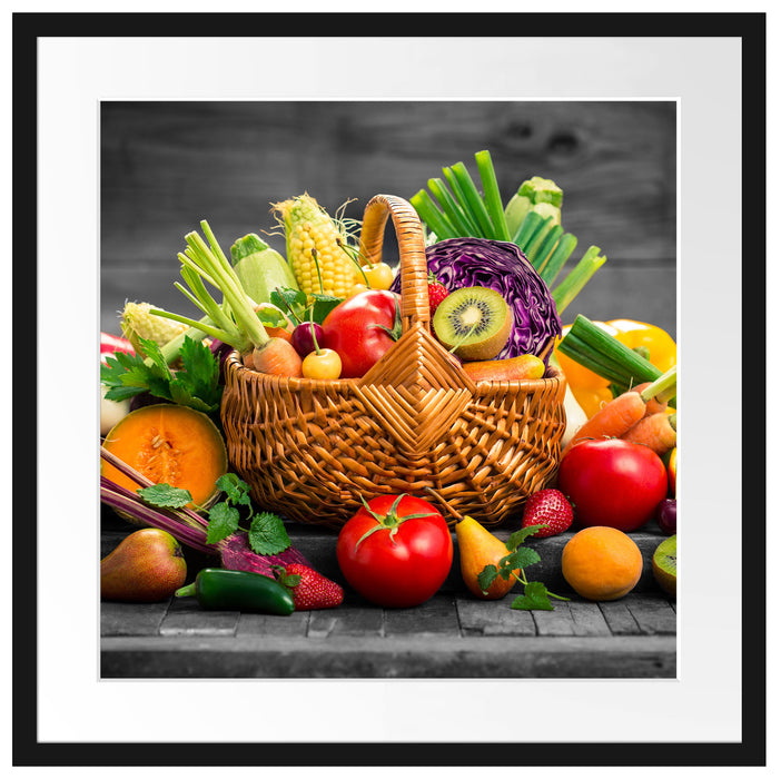 Frisches Obst und Gemüse im Korb Passepartout Quadratisch 55x55
