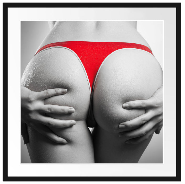 sexy Frauenpo in rotem String Passepartout Quadratisch 70x70