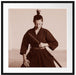 stolze Samurai-Kriegerin Passepartout Quadratisch 70x70